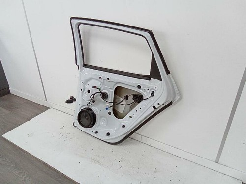 Sin ref 388432 rear door - ref,