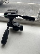 Induro 3 Way Pan Tilt Tripod