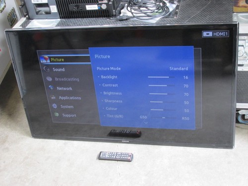 Samsung full led tv - 46",