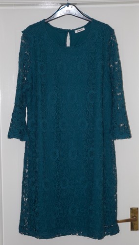 New ladies lace - lace, knee