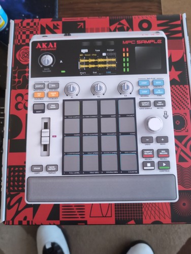 Akai professional mpc sample - akai,
