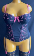 Closer evie Suspender Basque