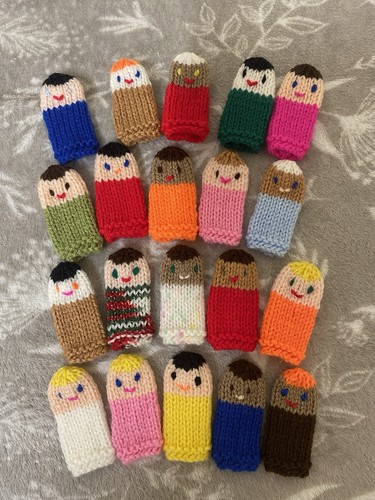Hand knitted set - set, x
