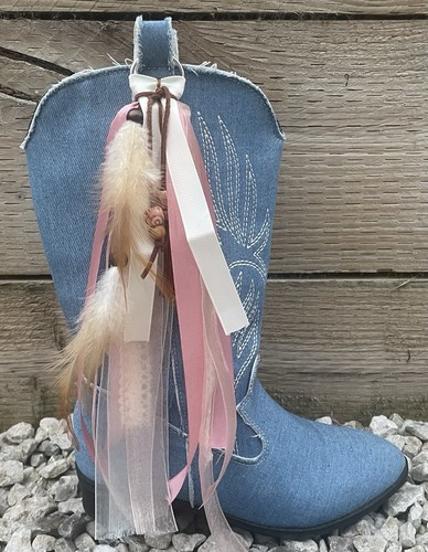 Dusky pink and cream western - pink,