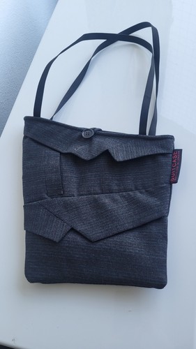 Cycled clothing made in - up,