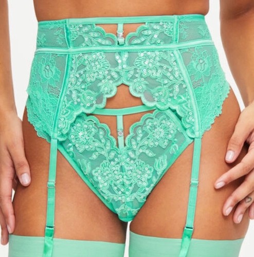 Ann summers icon - ann, -waspie