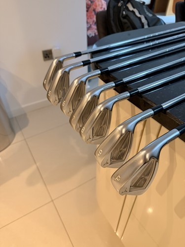 Right hand mizuno jpx 919 - hand,