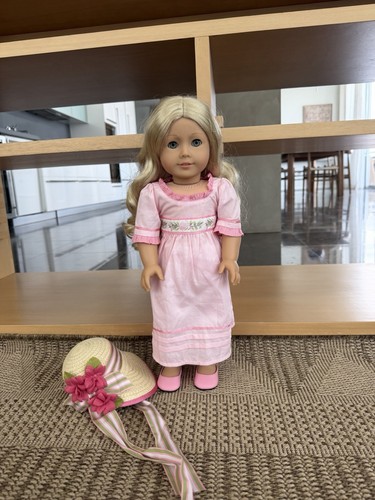 American girl doll - caroline,