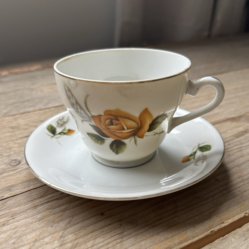 Floral yellow rose ceramic tea - yellow,