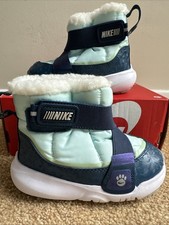 Nike flex Kids Boots Uk 7.5 Snow Boots Blue
