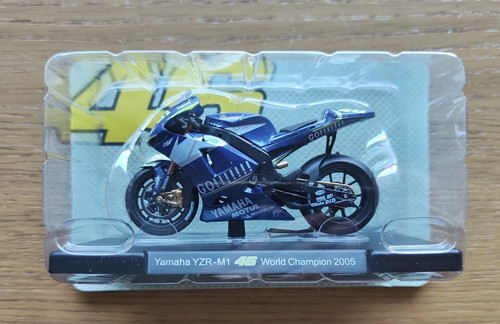 Yamaha yzr 2005 motorcycle - yzr-m1,