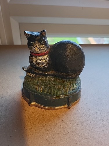 Little cast iron - cast, cat