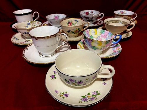 Mismatched tea cups saucers - &,