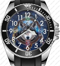 Alpha Wolf Tribal Retro Art Diver Style Sporty Wrist Watch