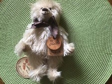 Nu nu Robin Rive Bear Ltd