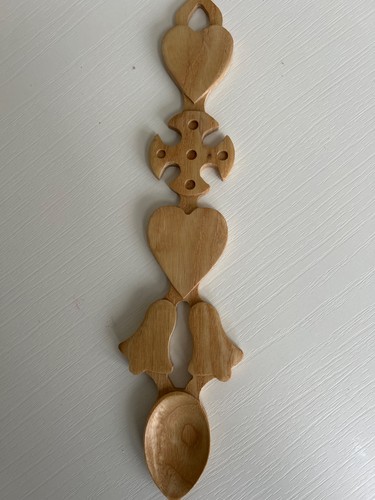 Largetraditional hand carved - largetraditional,