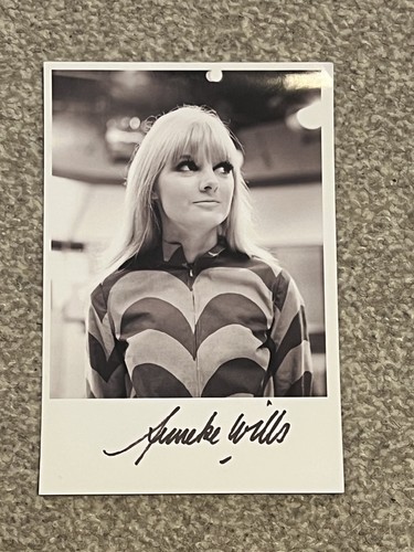 Doctor who autograph - who, card
