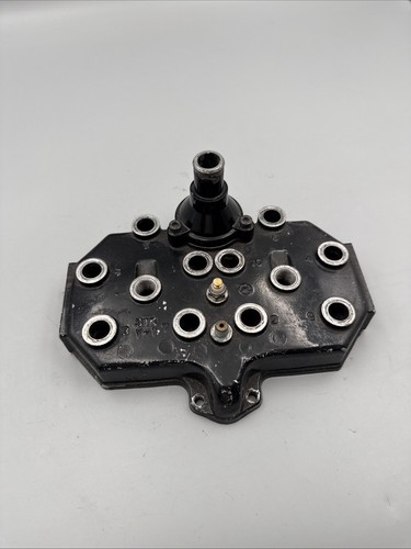 Yamaha cylinder head - yamaha,