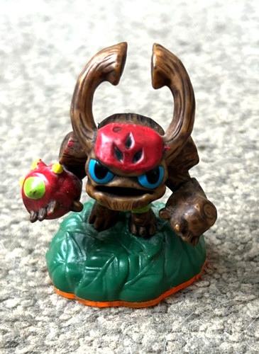Skylanders giants barkley - giants,