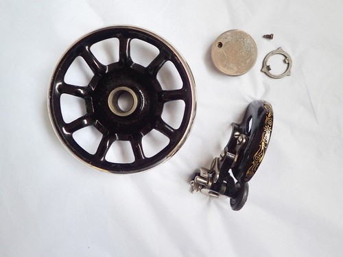Singer sewing machine - sewing,