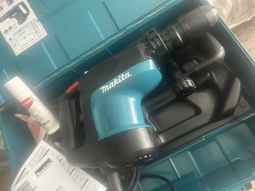 Makita hr4011c 240v - makita,