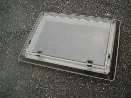 Caravan remis tilt and - caravan,
