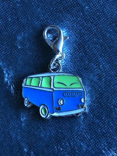 Blue with green windscreen - blue,