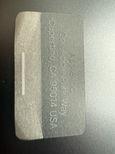 Apple iPods Max 1st gen 2023 Blue With Charge Cable Never Worn Bought New