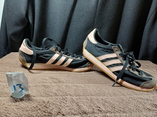 Adidas marque aux bandes - marque,