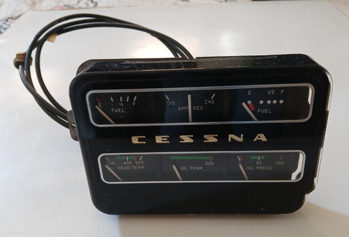 Old vintage cessna instrument - old,