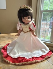 Precious Moments Disney Snow