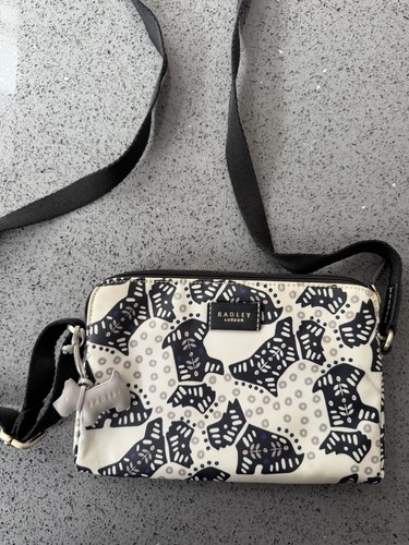 Radley london dog print - radley,