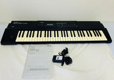 Roland XP-10 MULTITIMBRAL SYNTHESIZER 61 keys 28 voices 16 parts MIDI DC9V