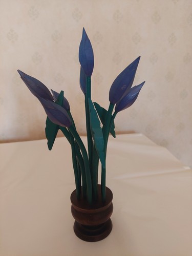 Vintage carved wooden tulip - wooden,