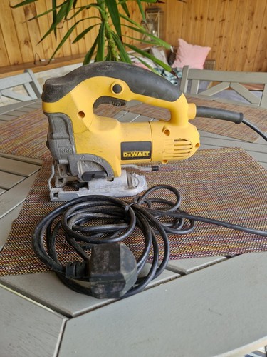 Dewalt dw331k heavy duty - dewalt, top
