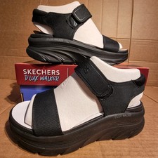 Skechers Women's D'Lux Walker