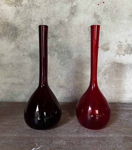 Pair large red swedish - of,