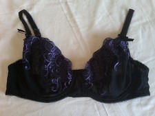 closer by evie underwired bra