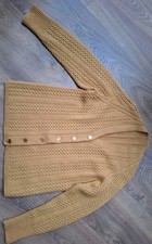 Vintage ladies Aran wool