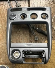 Toyota Corolla G6R Centre