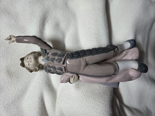 Lladro victory matador boy - lladro,