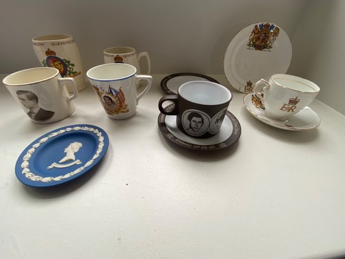 Royal tea cup memorabilia - royal,