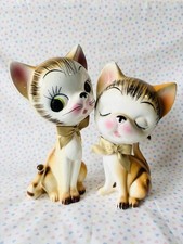 Vintage Ceramic Figurine Tabby