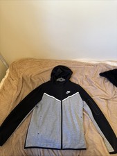 Nike Tech Fleece Old Season