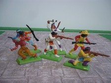 BRITAINS DEETAIL SET 6 APACHES