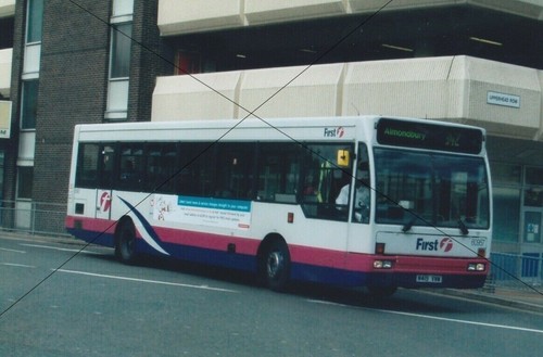 Bus photo first - first, yorkshire