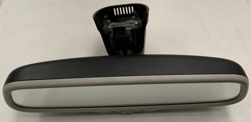 Auto dimming rear view - , mirror