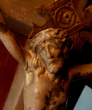 A BEAUTIFUL ANTIQUE FRENCH WOODEN ALTAR CRUCIFIX / CROSS ~ EARLY 1900's