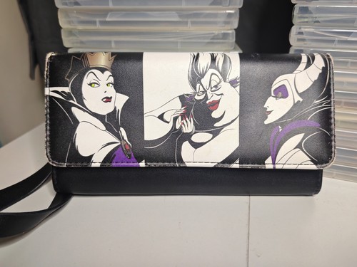 Disney villains long wallet - villains,