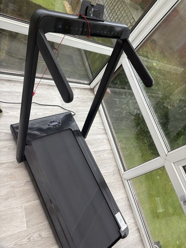 Black treadmill - black,